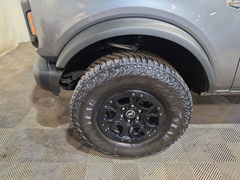 Used 2023 Ford Bronco Wildtrak AWD/4WD image 18