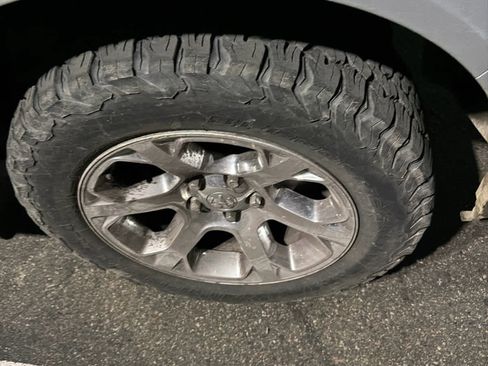 Used 2014 RAM 1500 Laramie w/ Trailer Tow Group image 3