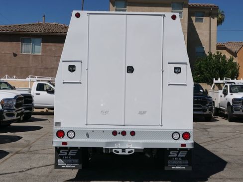 New 2026 RAM 4500 Tradesman w/ Chrome Appearance Group image 3