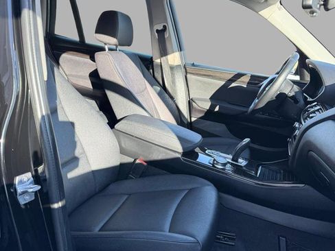 Used 2017 BMW X3 xDrive28i image 29