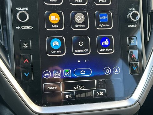 Used 2024 Subaru Crosstrek 2.0i Premium image 24