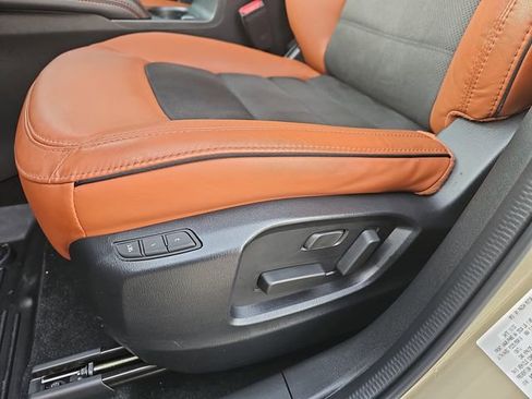 Used 2024 MAZDA CX-5 Carbon Edition image 19