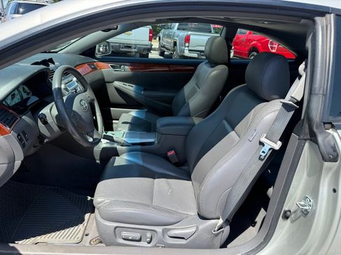 Used 2006 Toyota Solara SE FWD image 9