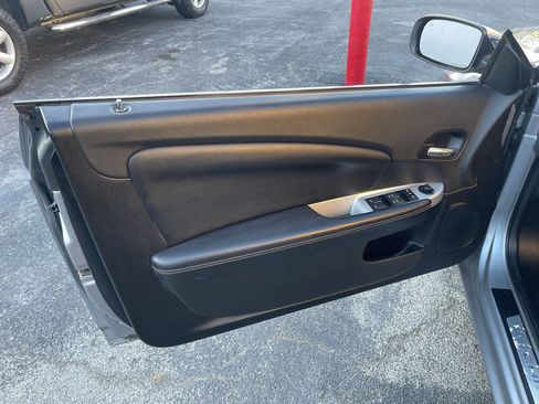 Used 2013 Chrysler 200 Limited image 7