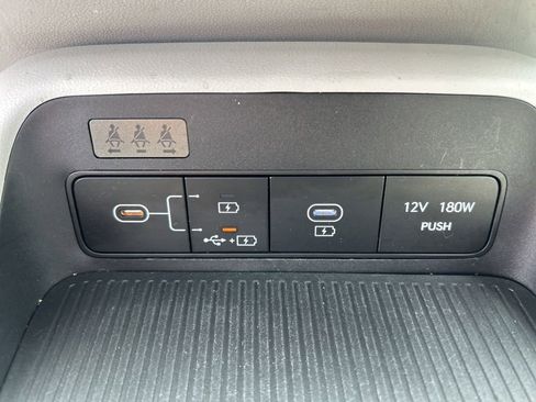 Used 2024 Hyundai Kona SEL AWD/4WD image 37