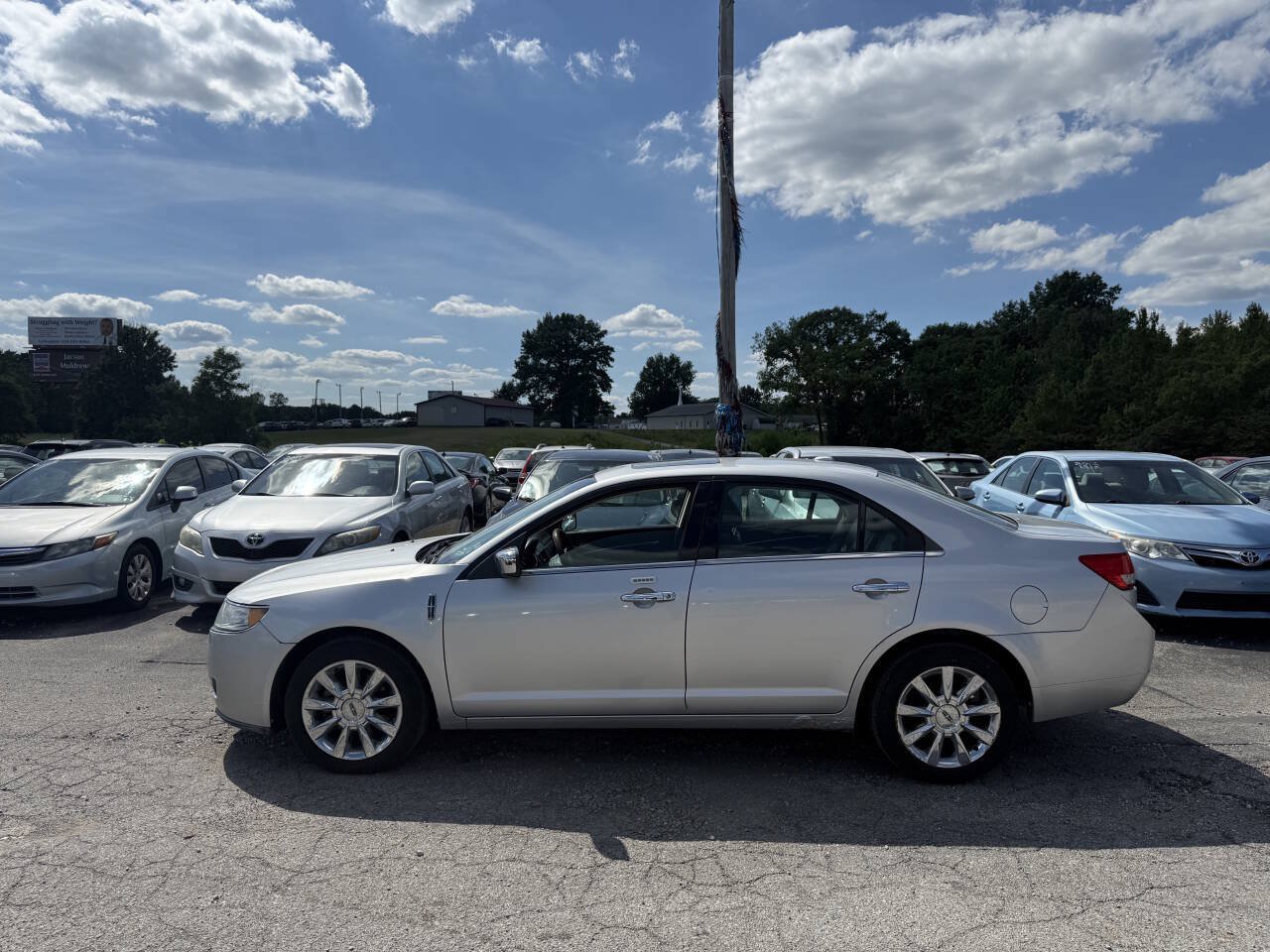 Used 2011 Lincoln MKZ w/ 102A Rapid Spec Order Code FWD image 3