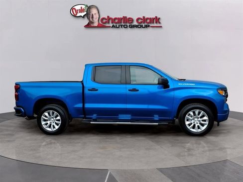 Used 2024 Chevrolet Silverado 1500 Custom image 6