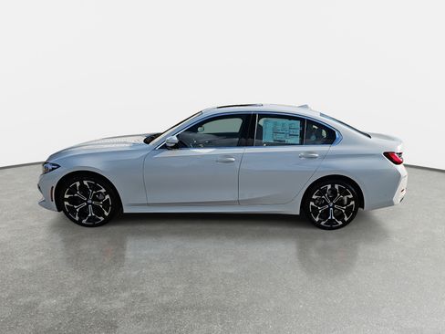 New 2025 BMW 330i xDrive Sedan w/ Premium Package image 8