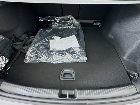 New 2026 Mercedes-Benz C 300 Sedan image 28