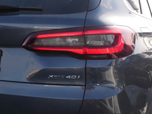 Used 2021 BMW X5 xDrive40i w/ Convenience Package image 17