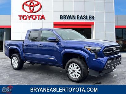 New 2025 Toyota Tacoma SR5