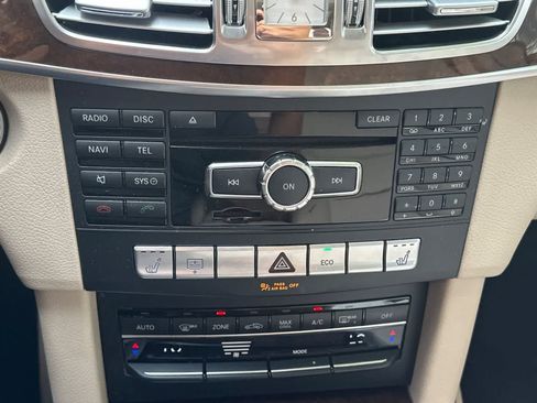 Used 2015 Mercedes-Benz E 350 Sedan image 21