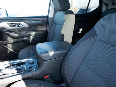 Used 2019 Chevrolet Traverse LT image 10