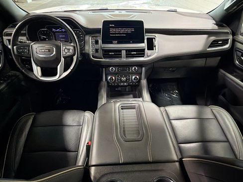 Used 2021 GMC Yukon SLT AWD/4WD image 16