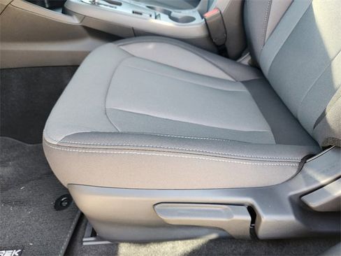 New 2026 Subaru Crosstrek 2.0i Premium image 18