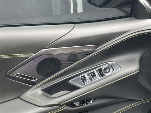 Used 2023 Chevrolet Corvette Stingray Premium Conv w/ Z51 Performance Package image 16