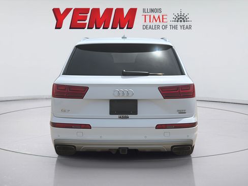 Used 2018 Audi Q7 3.0T Prestige AWD/4WD image 11