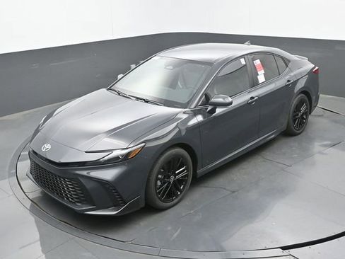 New 2026 Toyota Camry SE w/ Convenience Package image 30
