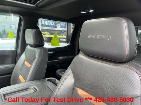 Used 2021 GMC Sierra 1500 AT4 w/ AT4 Carbonpro Edition AWD/4WD image 21
