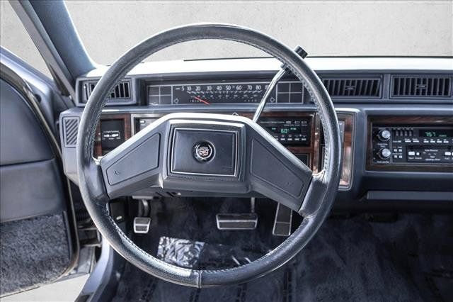 Used 1989 Cadillac De Ville Sedan FWD image 12