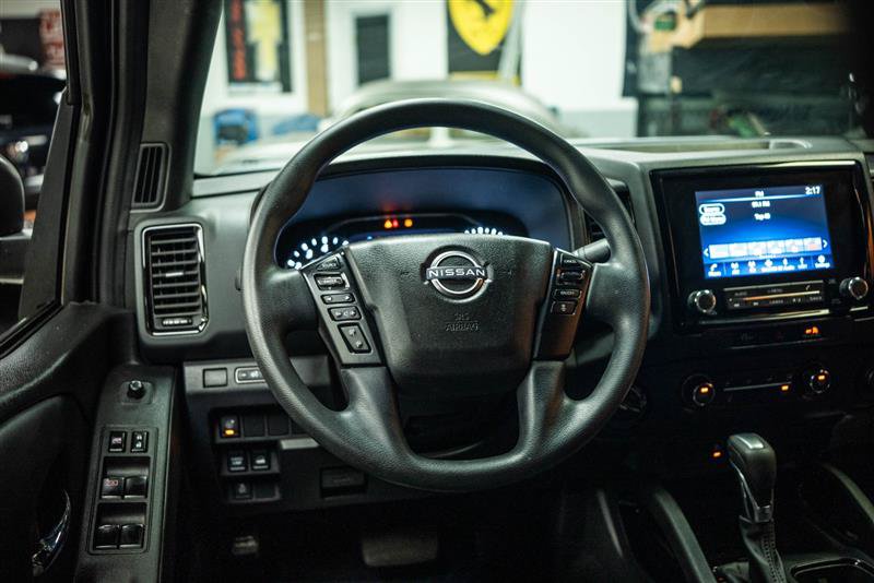 Used 2023 Nissan Frontier SV w/ Midnight Edition Package AWD/4WD image 15