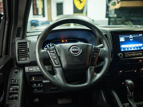 Used 2023 Nissan Frontier SV w/ Midnight Edition Package AWD/4WD image 15