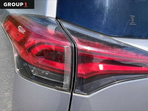 Used 2017 Toyota RAV4 Limited w/ Advanced Technology Package AWD/4WD image 28