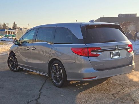 Used 2023 Honda Odyssey Elite image 14