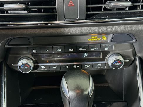 Used 2022 MAZDA CX-9 Touring Plus image 23