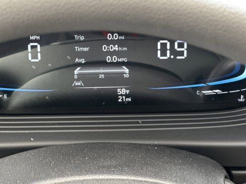 New 2026 Hyundai Venue SE FWD image 26