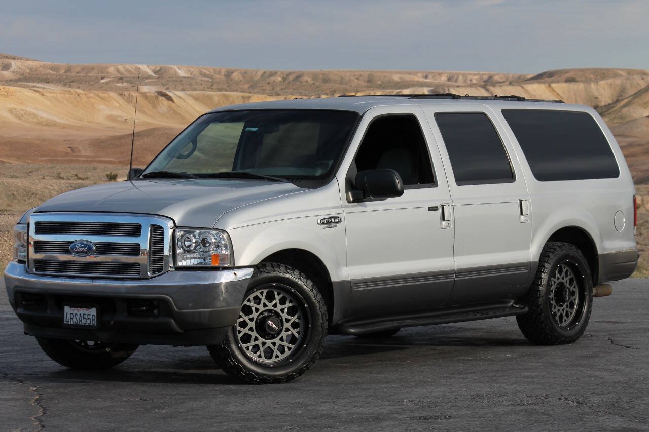 Used 2001 Ford Excursion XLT RWD image 4