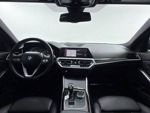 Used 2020 BMW 330i Sedan w/ Convenience Package RWD image 27