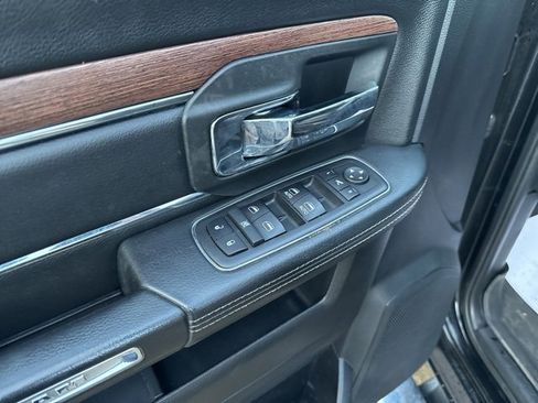 Used 2018 RAM 3500 Laramie image 18