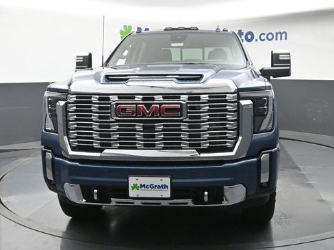 New 2026 GMC Sierra 2500 Denali w/ Technology Package AWD/4WD image 6