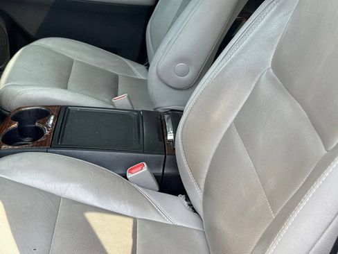 Used 2015 Toyota Sienna Limited Premium w/ Advanced Technology Package FWD image 14