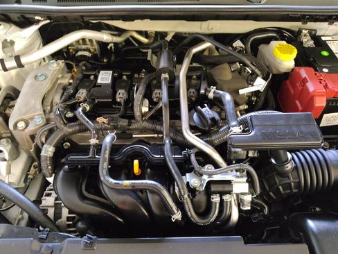 Used 2022 Nissan Sentra SV FWD image 30