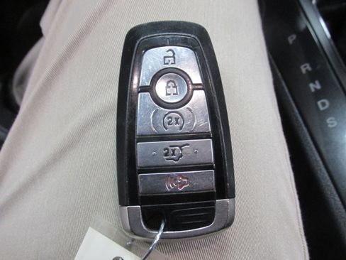 Used 2019 Ford Explorer XLT w/ Equipment Group 201A image 46