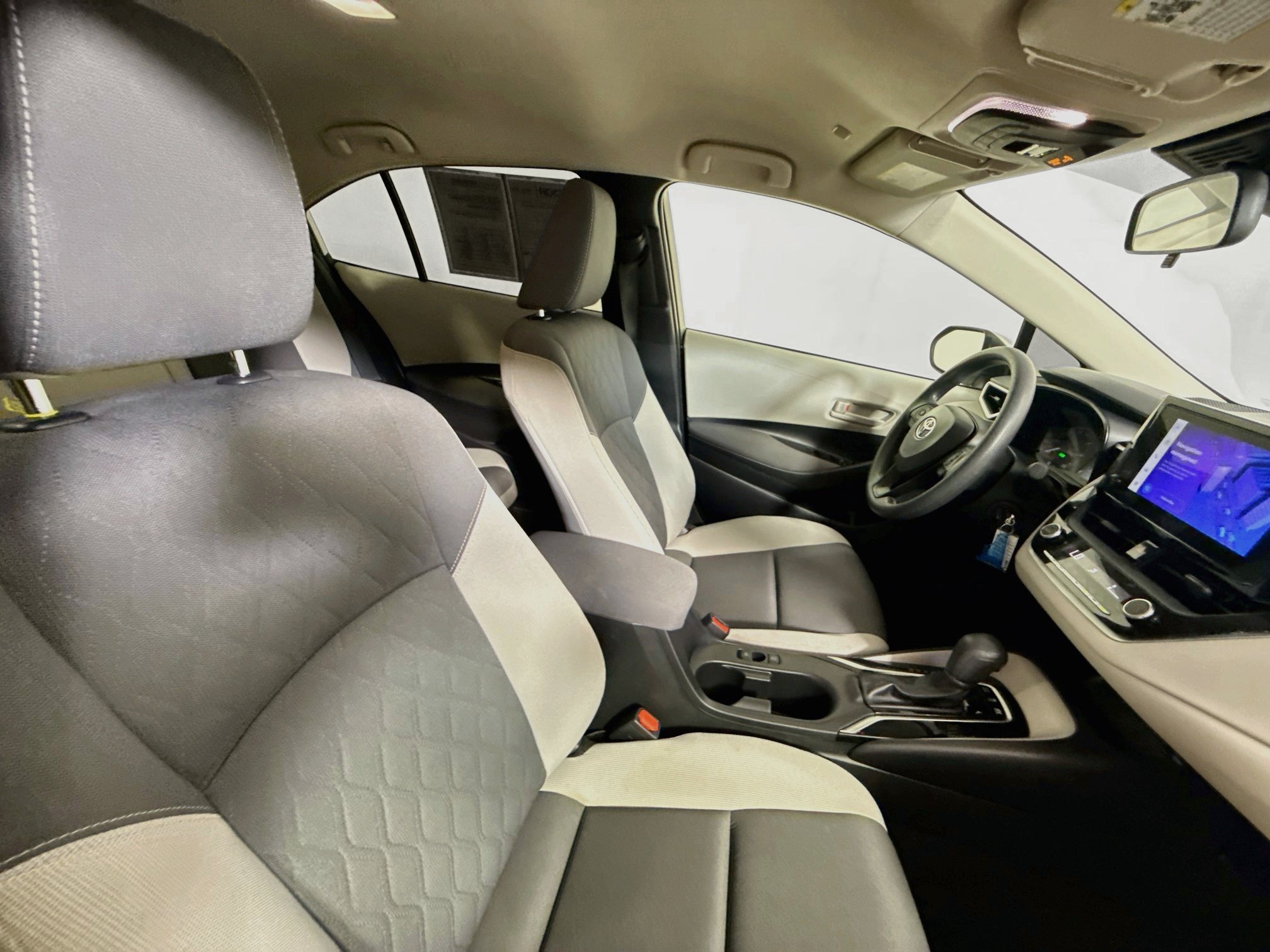 Certified 2024 Toyota Corolla LE FWD image 24