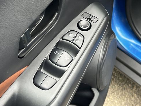 Certified 2025 Nissan Kicks Play S FWD image 16