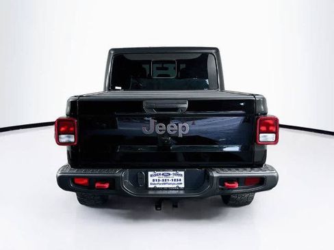 Used 2022 Jeep Gladiator Rubicon AWD/4WD image 5