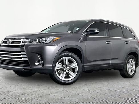 Used 2019 Toyota Highlander Limited FWD image 1