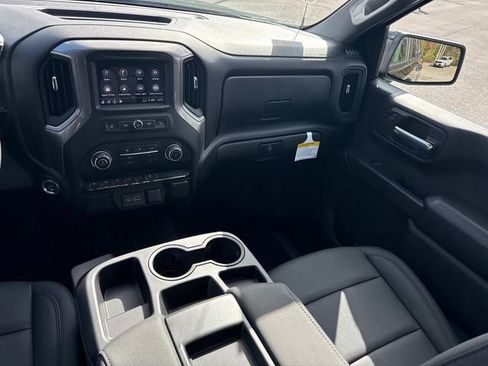 New 2026 Chevrolet Silverado 1500 W/T w/ WT Value Package AWD/4WD image 17