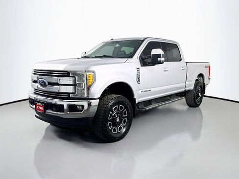 Used 2017 Ford F350 Lariat w/ Camper Package AWD/4WD image 1
