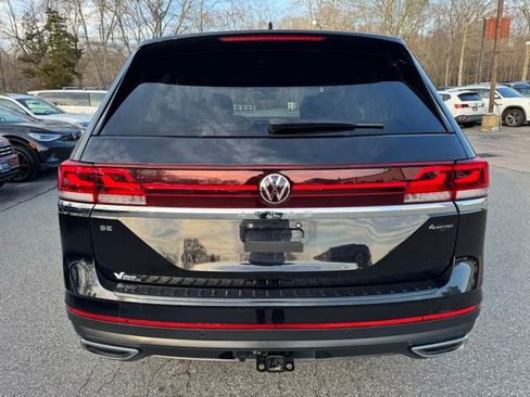 Used 2024 Volkswagen Atlas SE image 6