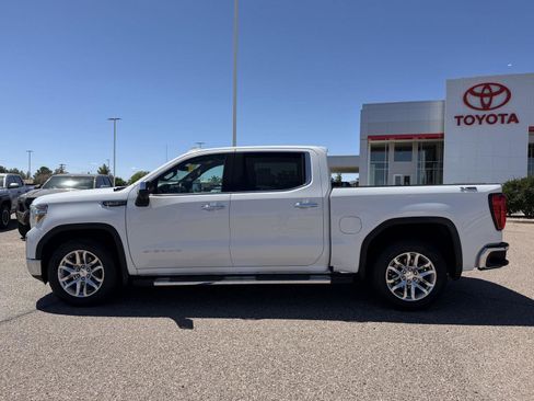 Used 2019 GMC Sierra 1500 SLT w/ SLT Premium Plus Package AWD/4WD image 3