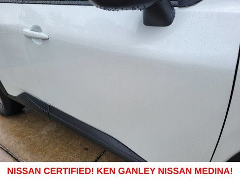 Certified 2026 Nissan Rogue SV AWD/4WD image 13