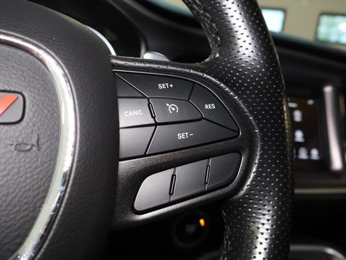 Used 2022 Dodge Challenger GT AWD/4WD image 20