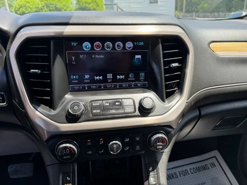 Used 2018 GMC Acadia Denali w/ Technology Package AWD/4WD image 21