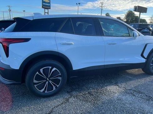 New 2026 Chevrolet Blazer EV LT image 5