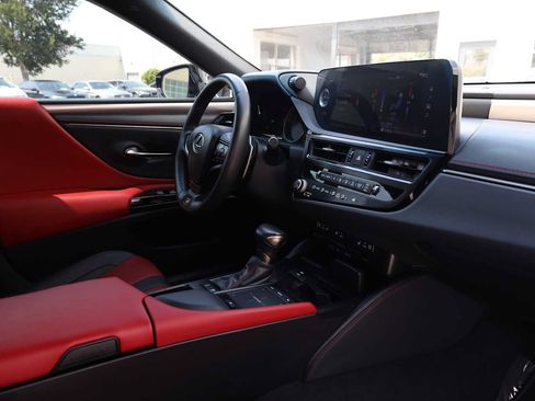 Used 2022 Lexus ES 300h F Sport w/ Accessory Package 2 FWD image 13